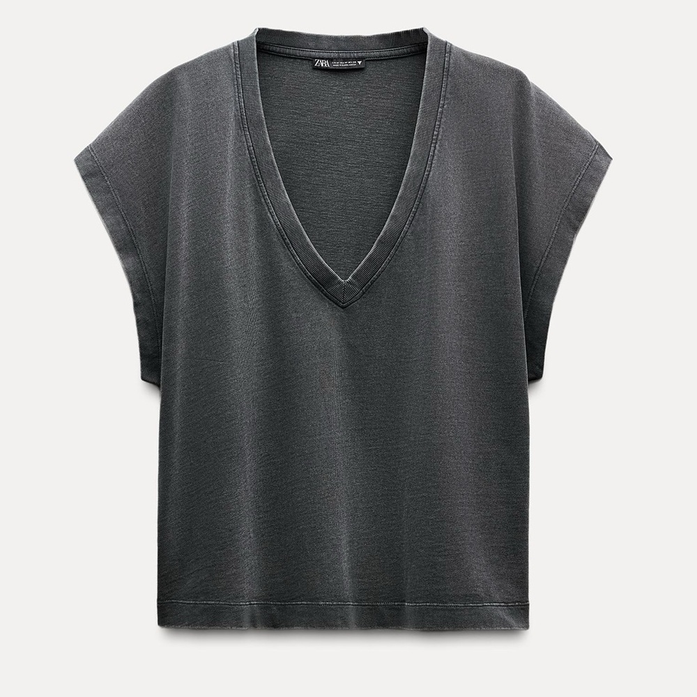 Zara Women's Charcoal V-Neck Muscle Tee